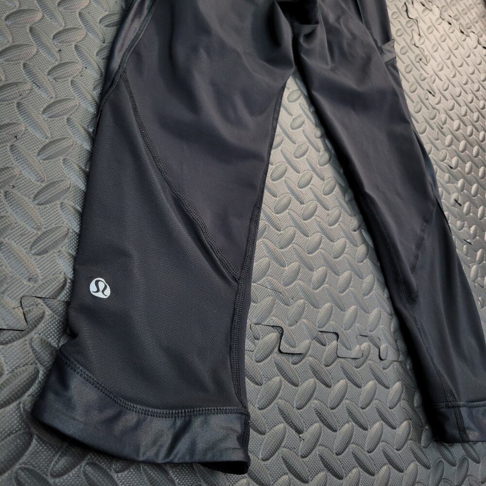 Lululemon Black Cropped Running Leggings Size 4 Capri Athletic Workout Pants